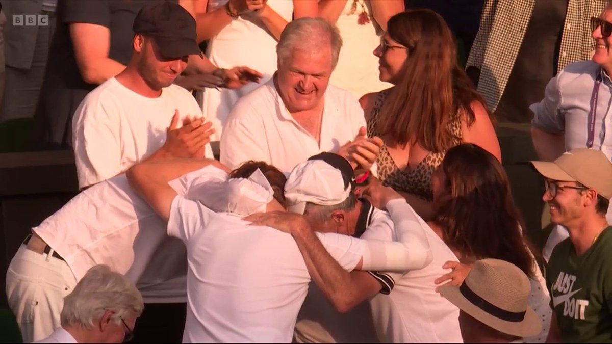Family is everything ❤ Jannik Sinner goes straight to his team after winning Wimbledon 🏆 #Wimbledon