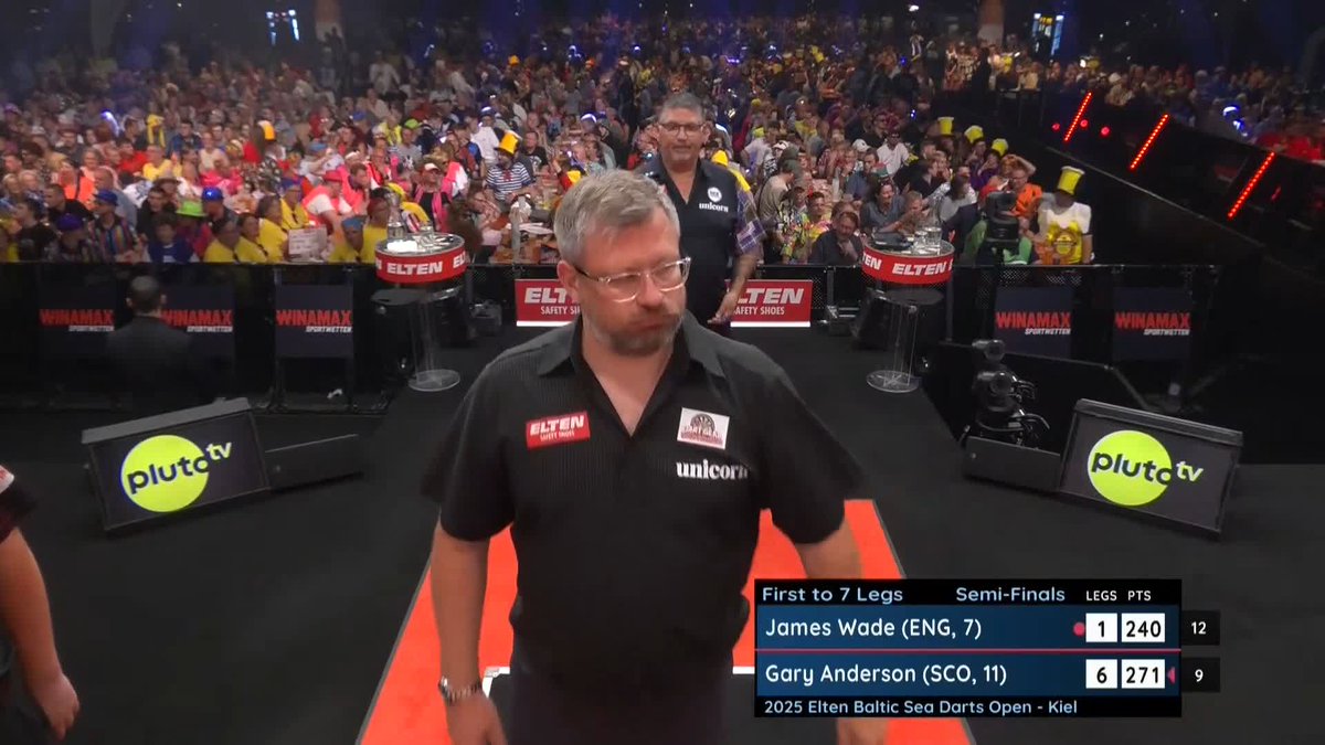 ANDERSON FLIES INTO THE FINAL! Gary Anderson thrashes James Wade 7-1 to reach the Baltic Sea Open final! 📺 #ET9 | SF