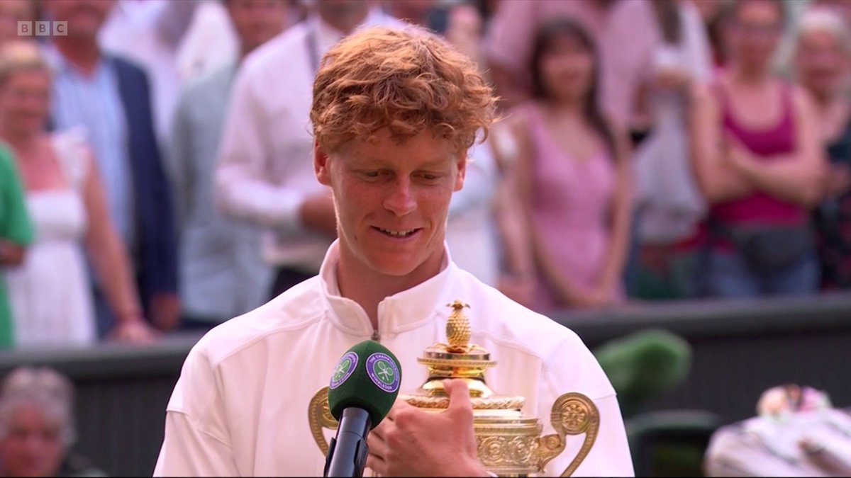 "I hope my career is a little longer." 😂 Jannik Sinner on how he feels being an honorary member at Wimbledon 🏆 #Wimbledon