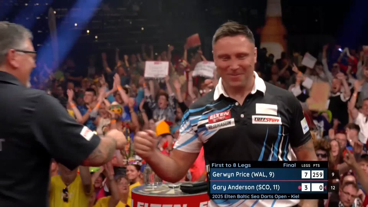 SHOWSTOPPER FROM ANDERSON! Gary Anderson keeps his hopes alive with an exhibition 125 checkout! Gerwyn Price shows his appreciation! 👏 📺 #ET9 | Final