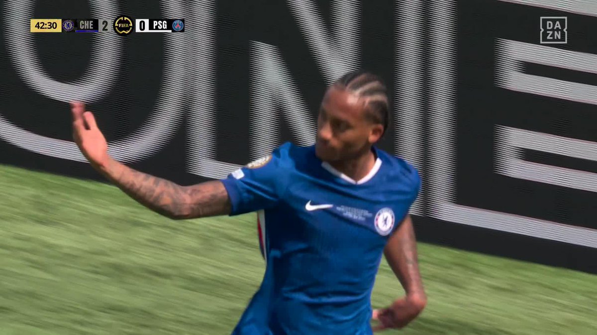 WHAT IS HAPPENING!!! WHAT A FINISH BY JOÃO PEDRO. Its 3-0 🤯💥👀 Catch the FIFA Club World Cup Final | July 13 | Free | | #FIFACWC #TakeItToTheWorld #CHEPSG
