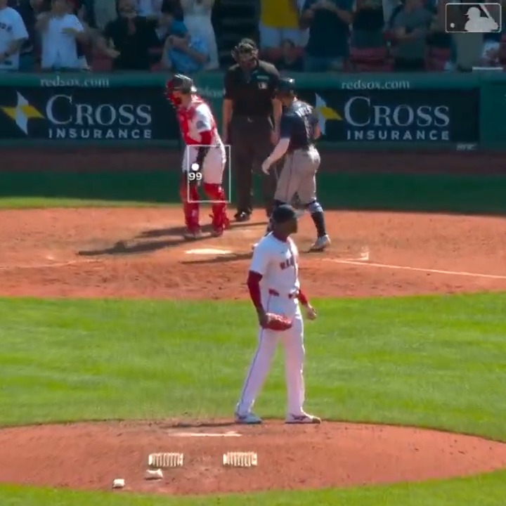 BASEBALL IS THE BEST.