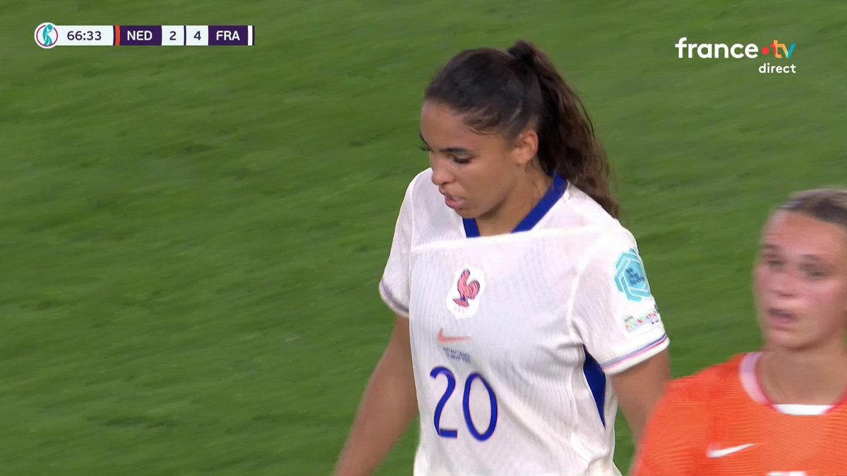 ⚽ #WEURO2025 | 😱🇫🇷 C’EST QUOI CE MATCH ?! 3 BUTS EN 6 MINUTES POUR LES BLEUES : 4 À 2 DÉSORMAIS ! 📺 Le direct :
