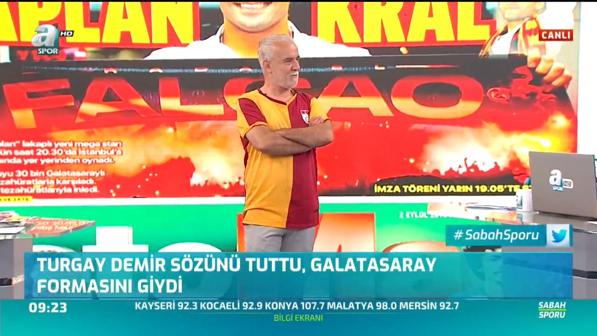 Böyle Galatasaray forması giydirirler işte.