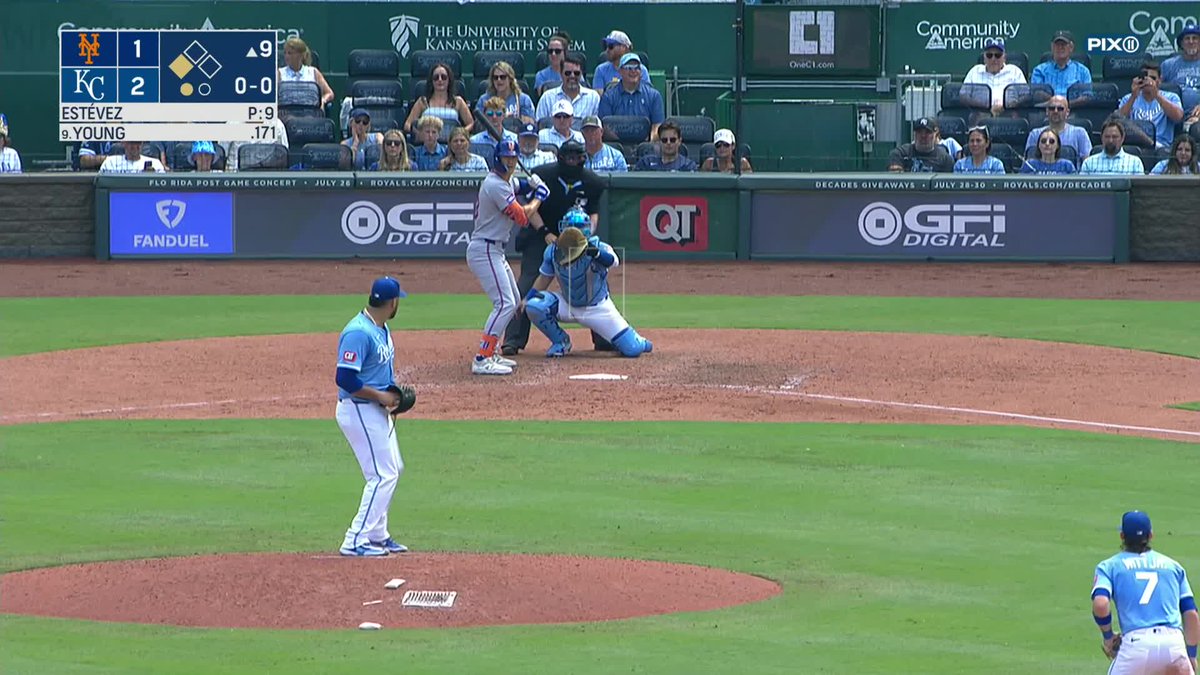 TIE GAME!!! Jared Young with a sac fly after a double by Ronny Mauricio and triple from Jeff McNeil