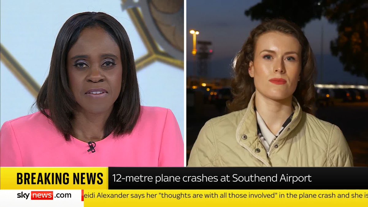 Air accident investigators are at Southend Airport tonight after a small plane, reportedly a Beech B200 Super King Air, crashed shortly after take-off earlier today. Sky's Amelia Harper reports from Southend ⬇️ Read more: 📺 Sky 501 Freeview 233