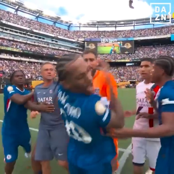 WATCH Luis Enrique grab Chelsea star Joao Pedro by throat in furious post-match brawl! 😱 You can watch every FIFA Club World Cup game free on DAZN. Sign up here: