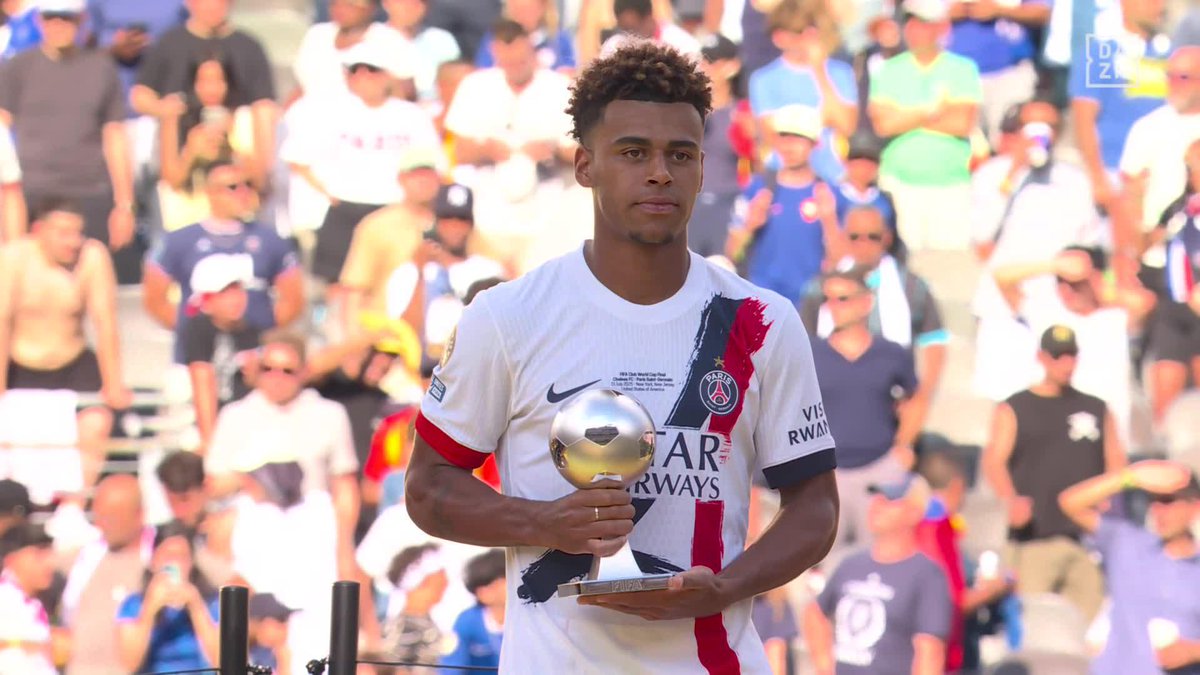 🏆 BEST YOUNG PLAYER of the #FIFACWC: DESIRE DOUÉ A breakout tournament for the PSG star. Future certified. 🔥🇫🇷 GLOBAL HOME OF FOOTBALL | Live All Summer Long | | #FIFACWC #TakeItToTheWorld #CHEPSG