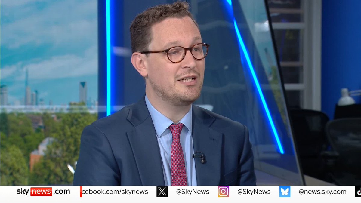 Chancellor Rachel Reeves will unveil a £500m fund to help thousands of vulnerable children today. Chief Secretary to the Treasury Darren Jones MP says it will give young people 'tools to get out of structural poverty.' 📺 Sky 501