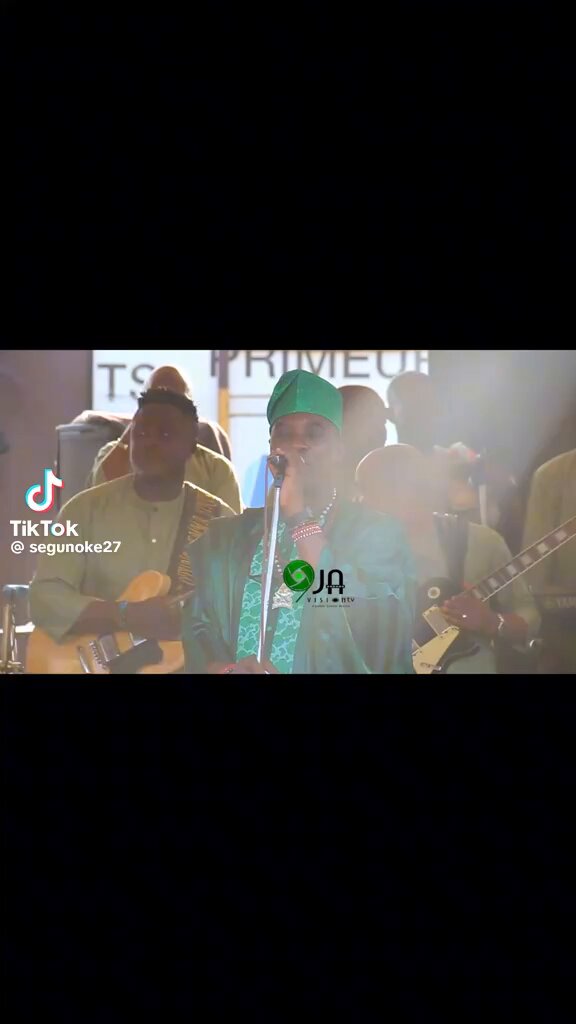 K1 was performing on stage when he learnt about Buhari’s departure