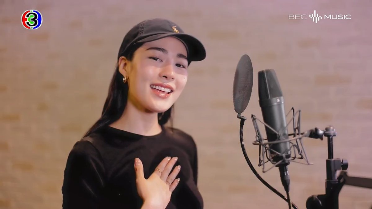 [Teaser] Moonlight Ost.เพียงเธอ Only You The Series - หลิงหลิง คอง OFFICIAL MV ☀️ Today | 5 PM 🎵 YouTube : Ch3ThailandMusic #MoonlightTeaser #linglingkwong #เพียงเธอ #OnlyYouTheSeries #หลิงออม #LingOrm
