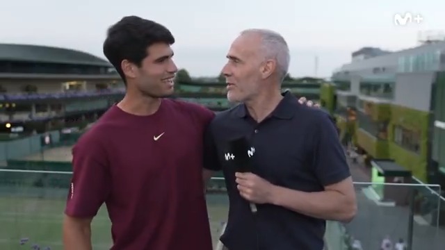 "Ha habido momentos en los que no me ha dejado respirar. Hay que aceptar y aprender". La madurez en la derrota de Carlos Alcaraz con Alex Corretja. #Wimbledon #LaPistaDelTenis