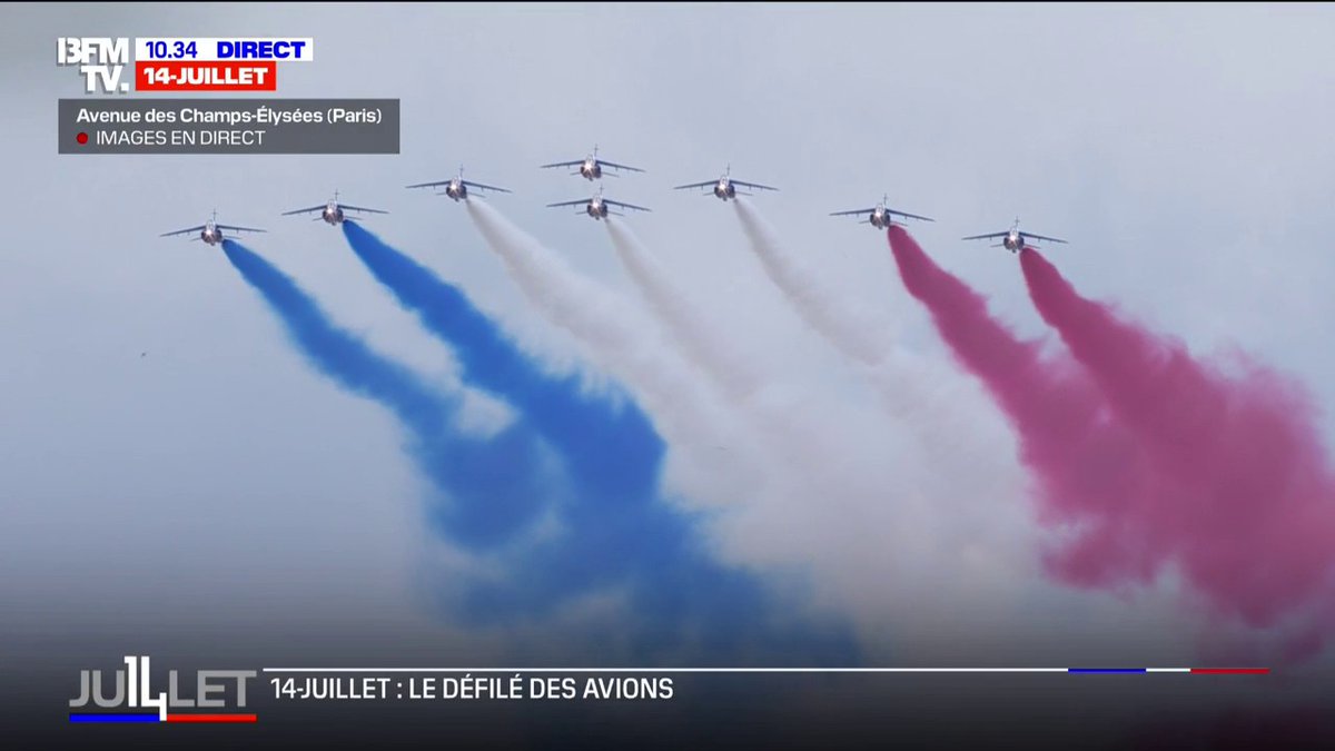 🇫🇷✈️ FLASH | La Patrouille de France survole les Champs-Élysées, ouvrant le défilé militaire du 14 juillet.