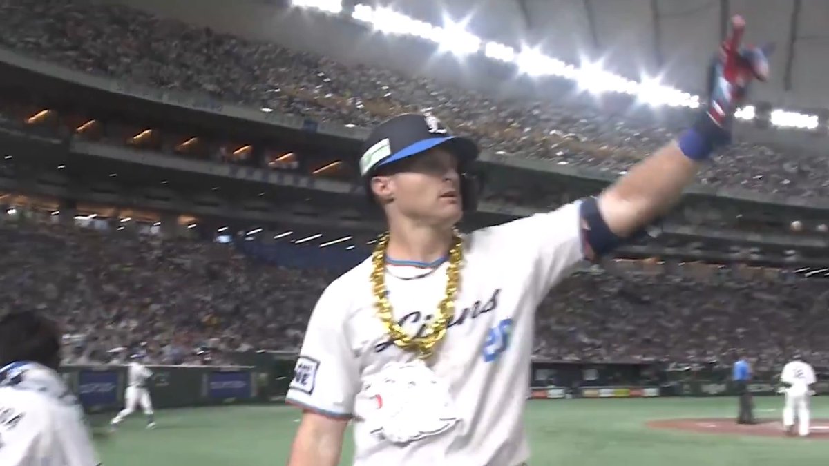 #ネビン 選手のホームランで1点を返す！ 満員のライトスタンドからの応援に応えます！ #埼玉西武ライオンズ #seibulions #ALLONE #東京ドーム開催