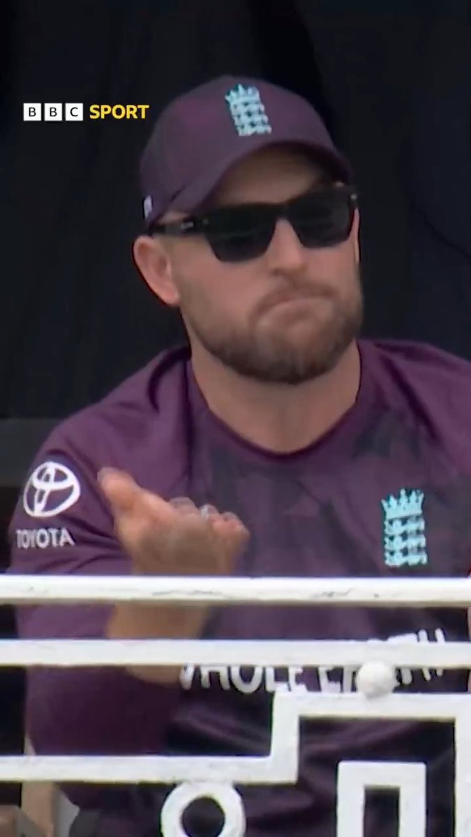Washington Sund-Off 🗣 As Washington Sundar walked out to bat, an instruction came down from Brendon McCullum. And then Jofra Archer produced something special!