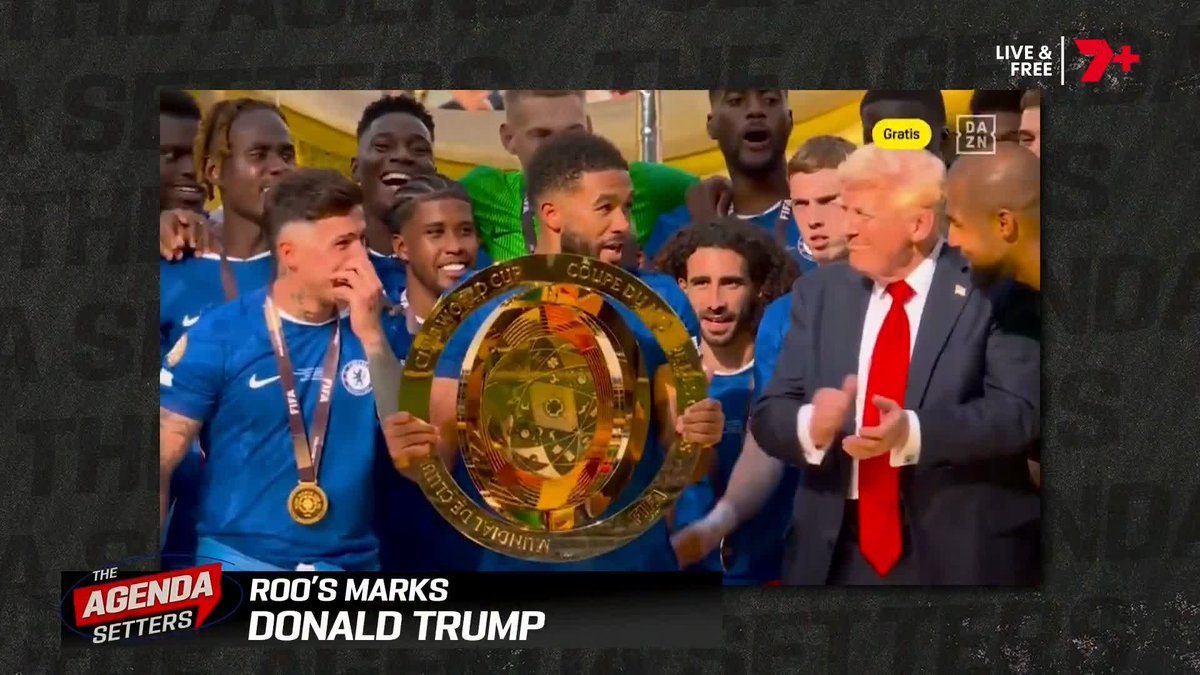 "I know how hard it is to find yourself on the daïs with silverware, so when you get up on the daïs and some peanut tries to pull you off the stage, you say NO!" A rare Donald Trump feature in Roo's Marks this week 🫨
