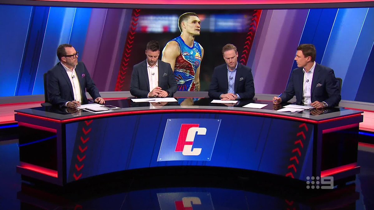 "Luke Beveridge can't be stubborn... allow for Rory Lobb to be the person he needs to be." The move Matthew Lloyd wants Luke Beveridge to make to get the defender back to his best. #9FootyClassified | Watch on Nine & 9Now 🖥️