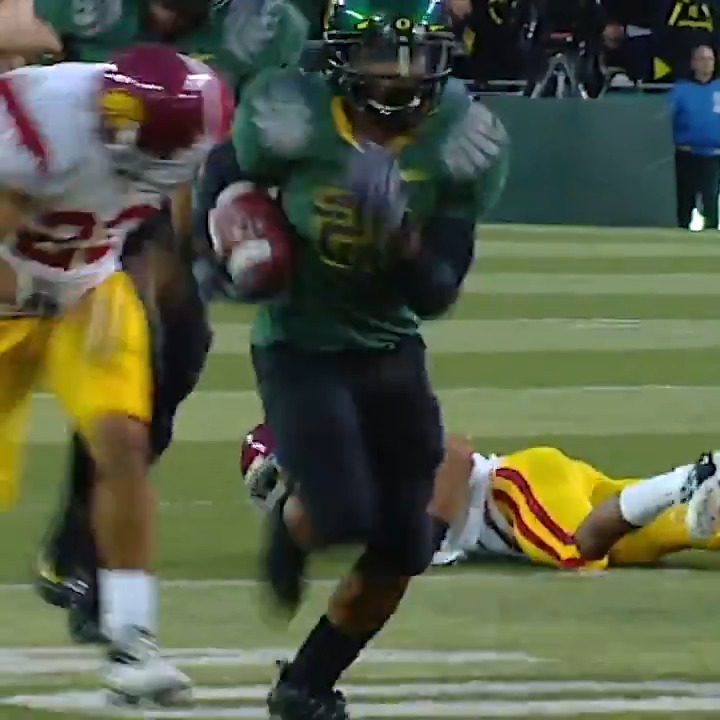 47 days until kickoff 🦆 #GoDucks #OregonFootball Halloween 2009 - No. 10 Oregon belt to ass No. 4 USC, 47-20.