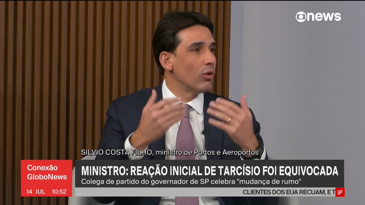 “Um desserviço, uma vergonha para o Brasil termos um parlamentar como esse, que trabalha contra o país”, diz o ministro Silvio Costa Filho sobre o deputado Eduardo Bolsonaro, que agradeceu a Trump após anúncio de tarifaço. #ConexãoGloboNews ➡ Assista à #GloboNews: