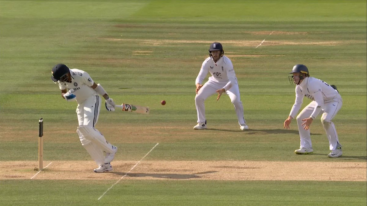 Jofra Archer catches Mohammed Siraj with a nasty bouncer 🫣