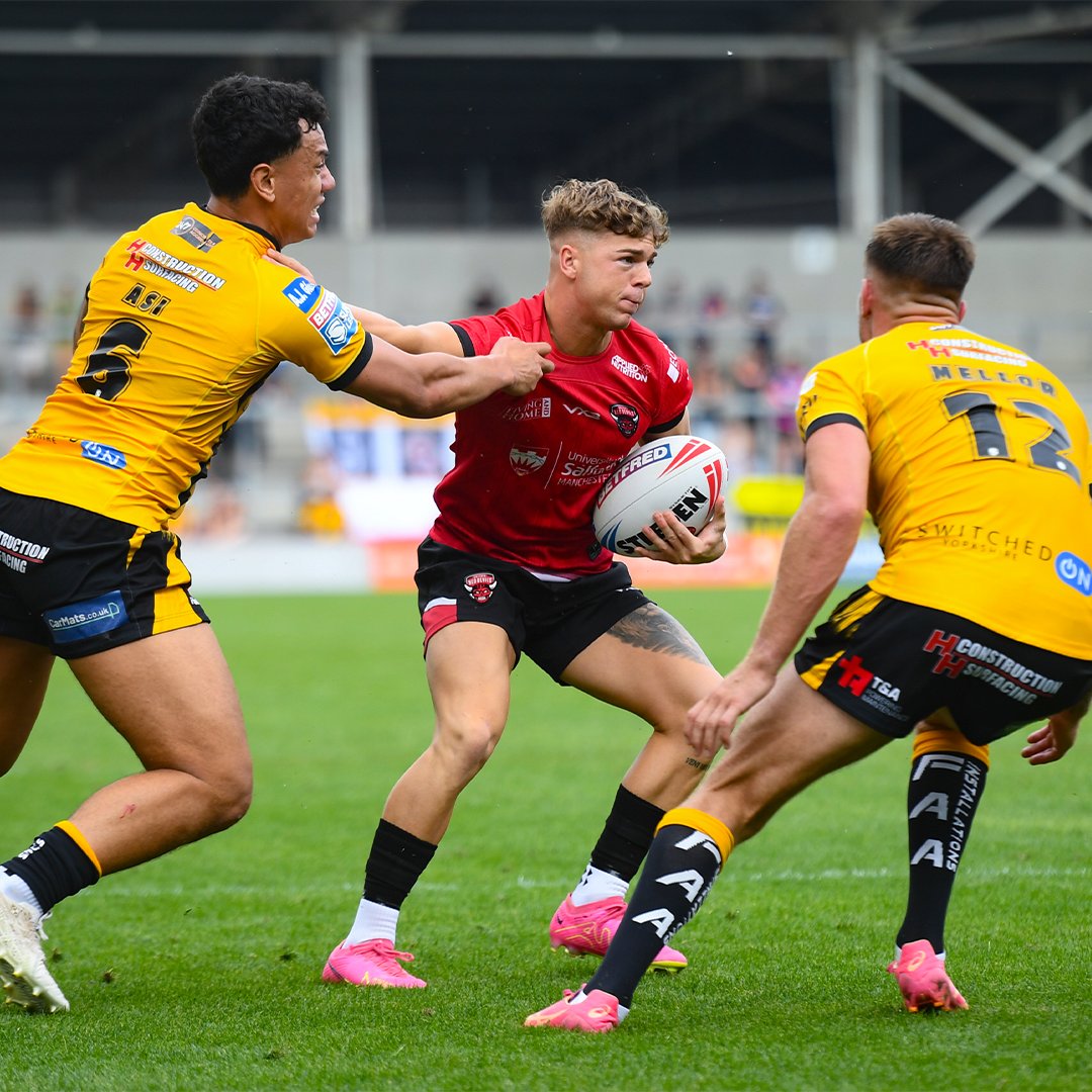 Some promising moments from Declan Murphy on debut! 💫