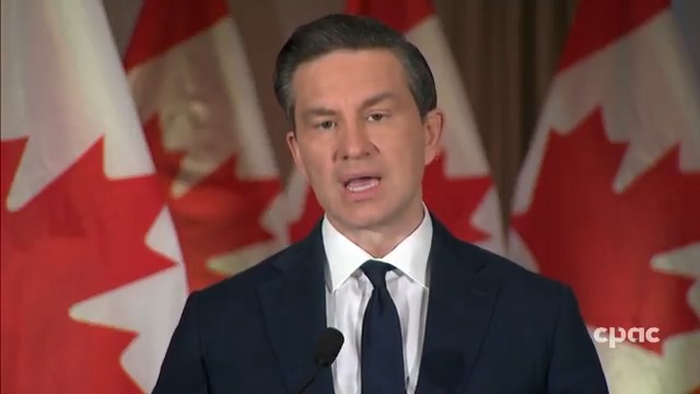 Speaking with reporters in Ottawa, Conservative Leader Pierre Poilievre calls on PM Mark Carney to sell his financial assets and give the money to a trustee to put in a blind trust. Carney's investments were publicly disclosed by the ethics commissioner on Friday. #cdnpoli