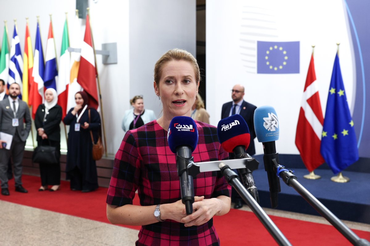 Today’s EU–Southern Neighbourhood meeting feels historic. Israel and Palestine are around the table. And for the first time in 11 years, Syria is there too. My doorstep ↓