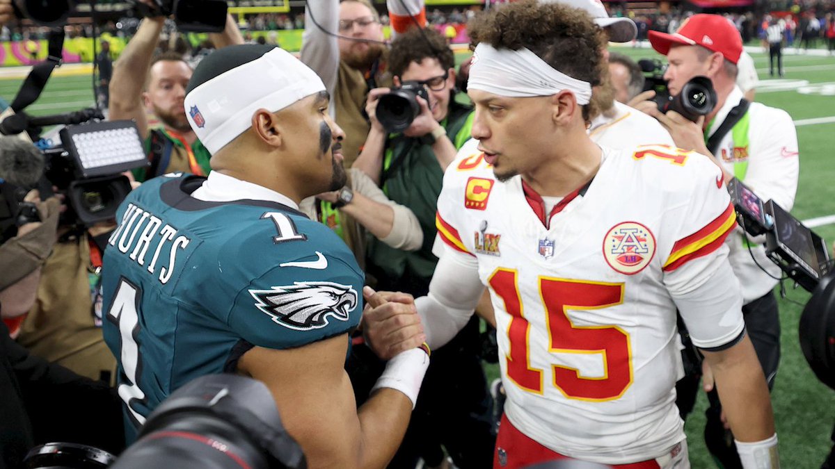 "When I saw [Jalen Hurts at nine] I almost jumped up and fell out of my chair." Damien Woody thinks Jalen Hurts deserves a higher spot on the league's QB polling rankings 👀