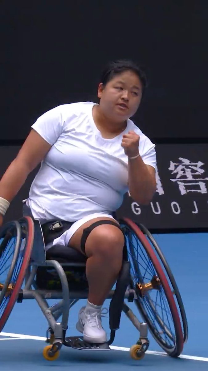 Winning #Wimbledon with shots like this 💪 Ziying Wang