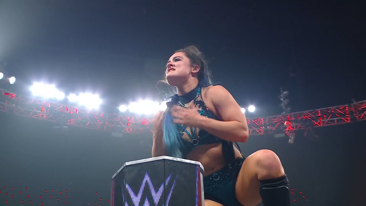 LYRA VALKYRIA BECKY LYNCH SUMMERSLAM!