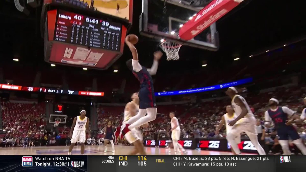Yanic Konan with the MONSTER SLAM 😳