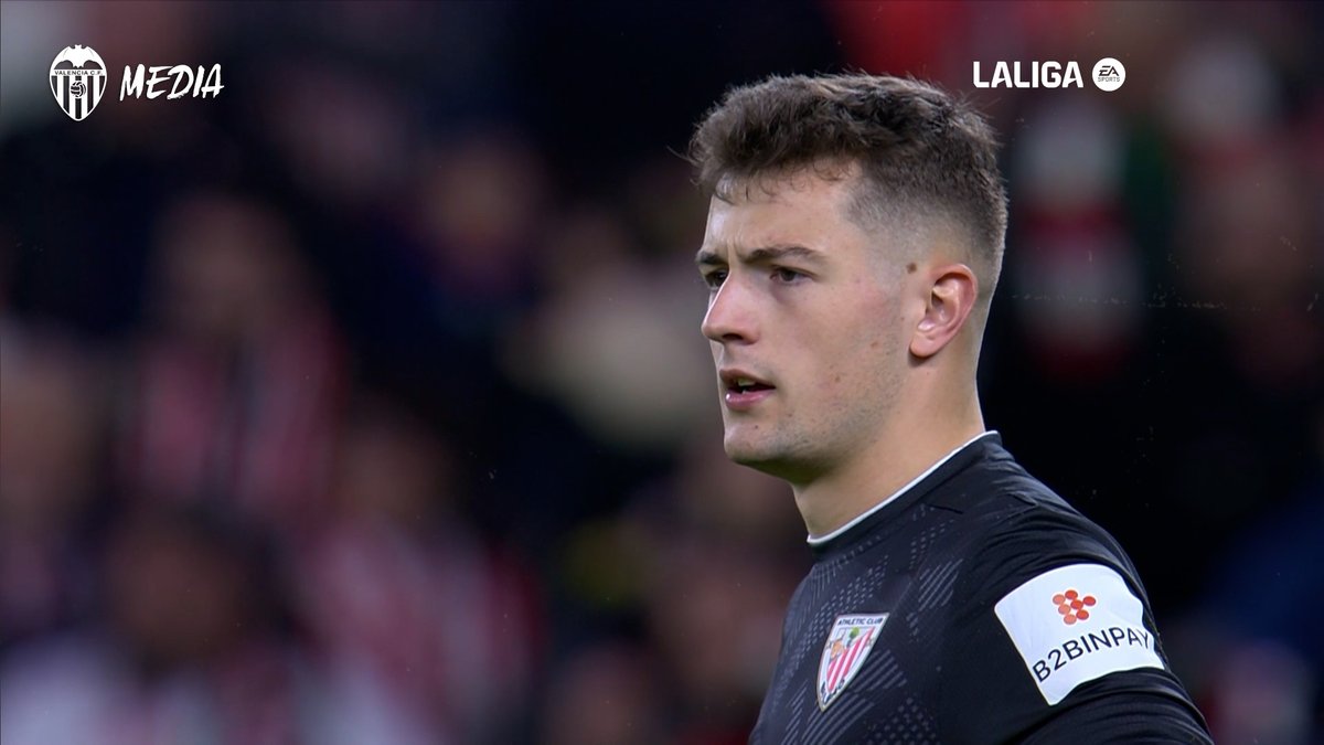 🧤 𝑱𝒖𝒍𝒆𝒏 𝑨𝒈𝒊𝒓𝒓𝒆𝒛𝒂𝒃𝒂𝒍𝒂 en acción 🎬 #LaLigaHighlights #ADNVCF