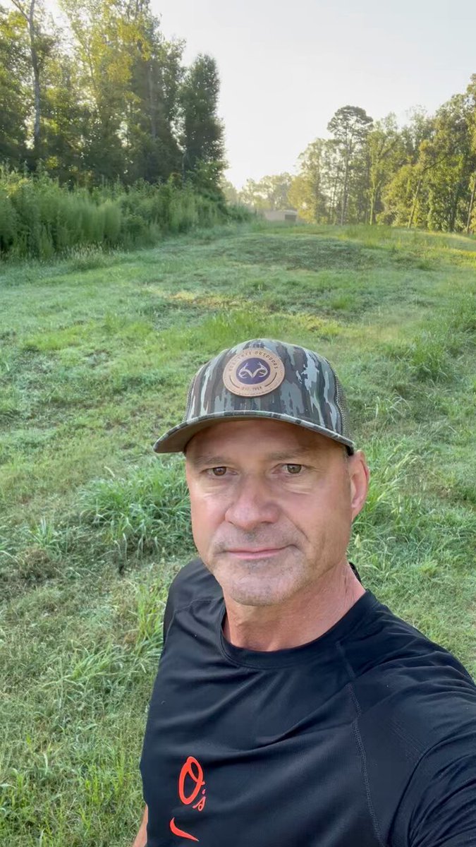 Give you 1 guess what’s for dinner tonight during the MLB #AllStarGames2025 🐖🥓#WhatGetsYouOutdoors #RealtreeLife #TheyGotToGeaux #FarmLife