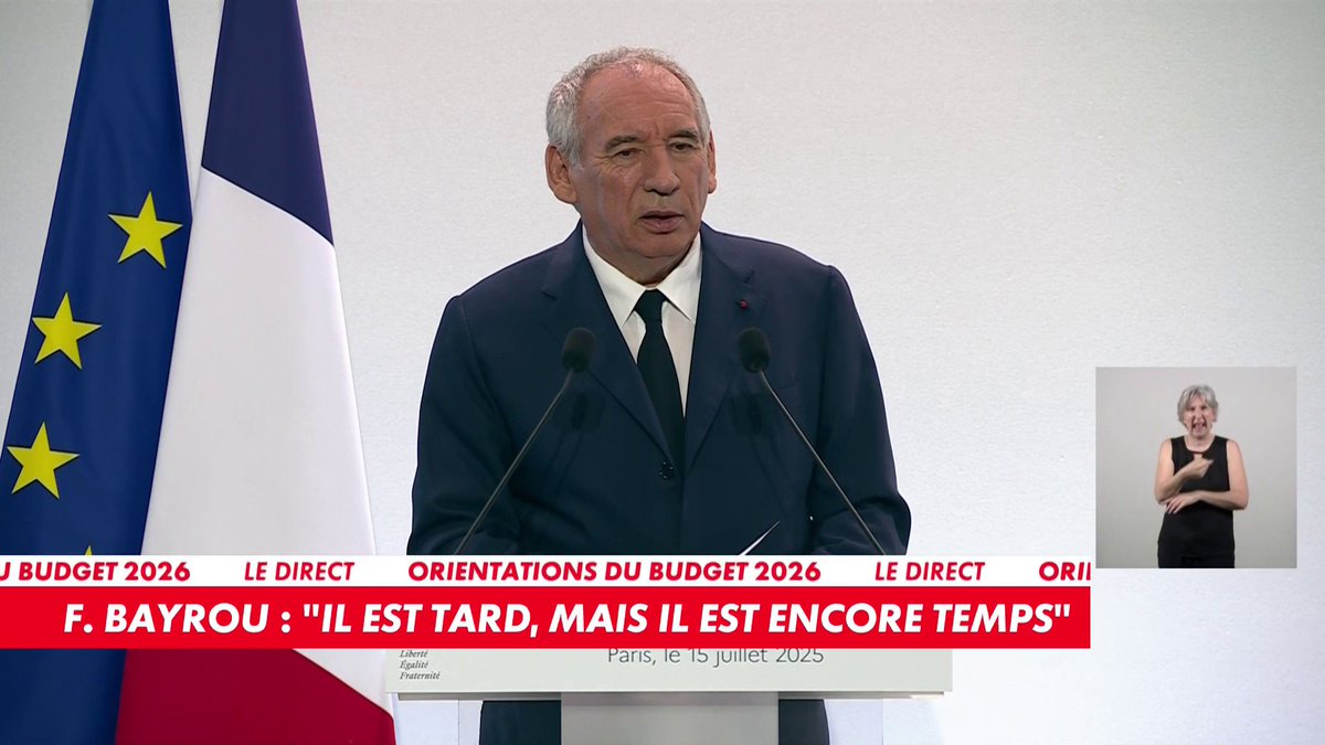 «Nous sommes le pays le plus pessimiste au monde et le pays où l'on dépense le plus d'argent public», constate François Bayrou