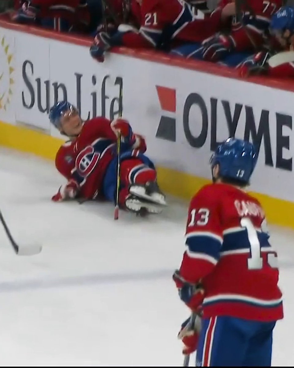 "Crazy personality, I think. I'm not sure." 🤣 Juraj Slafkovský truly is one of a kind. #NHLYoungStarsWeek