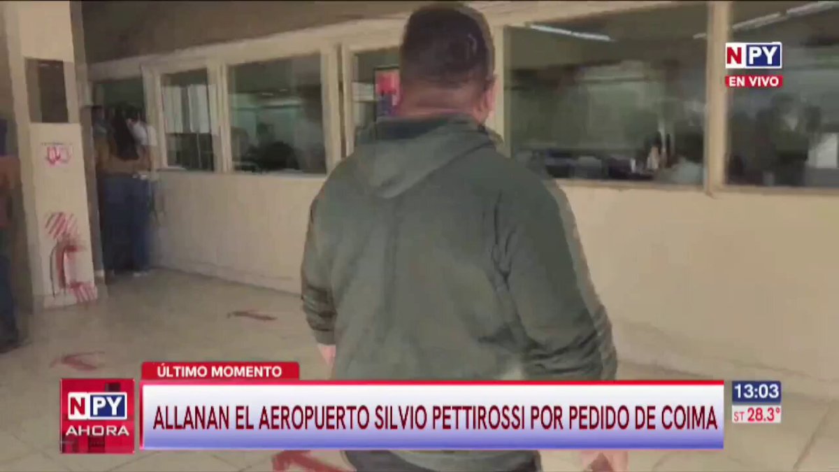 🚨 Caen funcionarios de la DNIT en operativo por presunta coima en el aeropuerto Silvio Pettirossi. 📌Tres funcionarios de la DNIT fueron detenidos este martes durante una entrega vigilada de una presunta coima que supera los USD 50.000. 📌El operativo fue realizado en la oficina de la institución ubicada en el aeropuerto internacional Silvio Pettirossi. #NPY #NosConecta