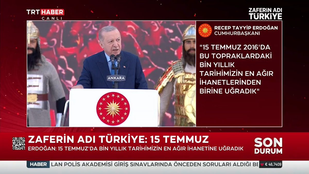 Cumhurbaşkanı Erdoğan: Yurdu yaşatmak için can veren ama canından aziz bildiği vatanını düşmanlara teslim etmeyen kahramanların hakkını asla ödeyemeyiz. #15Temmuz #ZaferinAdıTürkiye
