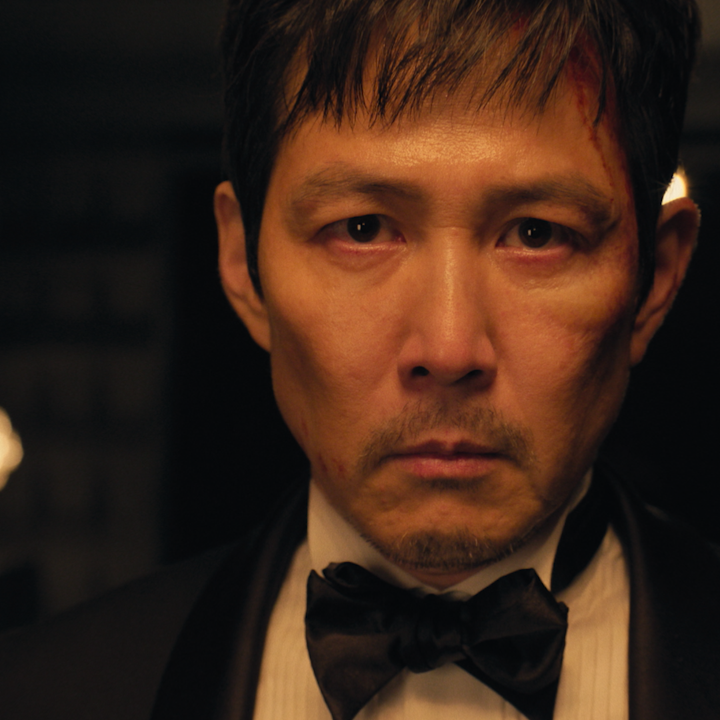 A masterclass in acting from Lee Jung-jae and Lee Byung-hun, from script to screen.