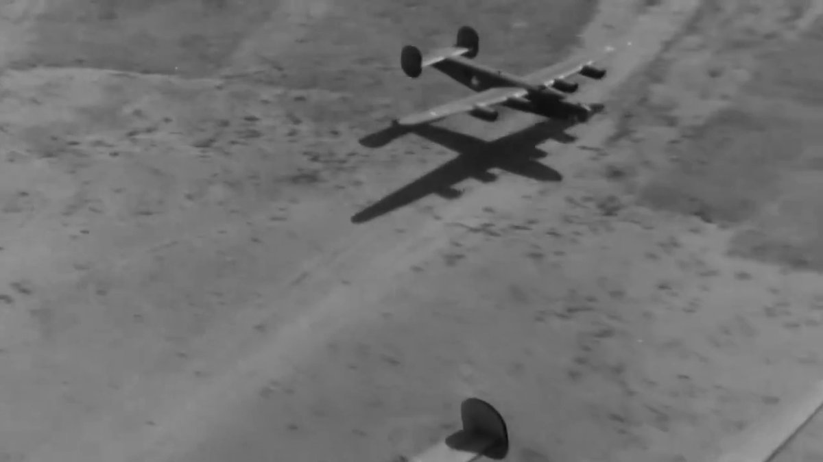 Some cool shots of B-24 Liberators taking low flying to the next level. No description or title in archives so I'm not sure what event this was. Hopefully, one of ya'll will use your avgeek skills to identify the bush type or something and help provide context.🫡
