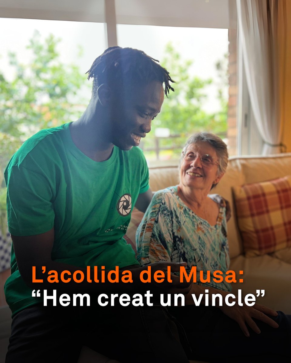 "Quan vaig explicar que volia acollir, la majoria de gent em va dir que estava com una cabra." Malgrat les reaccions, la Joana va acollir durant nou mesos el Musa, un jove de Gàmbia. Va ser enriquidor per a tots dos i animen més famílies a fer-ho