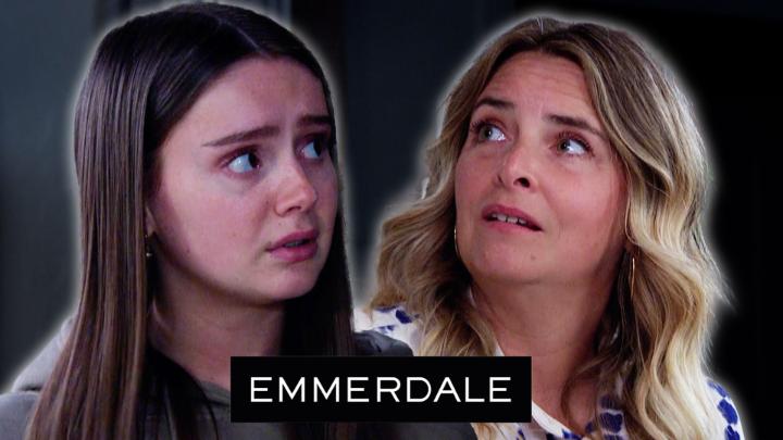 Charity could be an end to Sarah's search 🤰 #Emmerdale