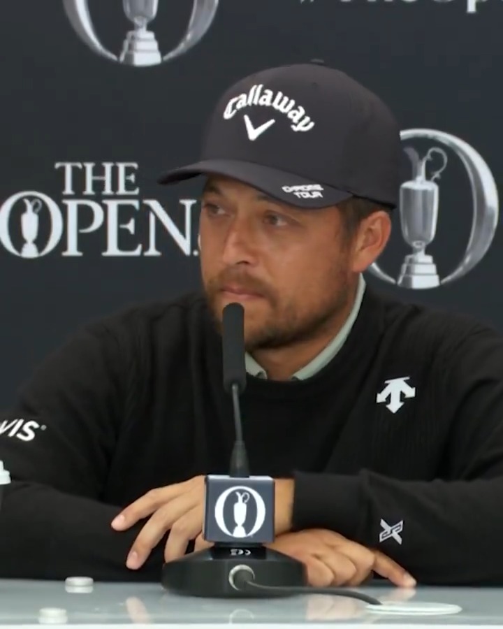 Xander Schauffele says he doesn't have any of his trophies (or Olympic gold medals). 😳