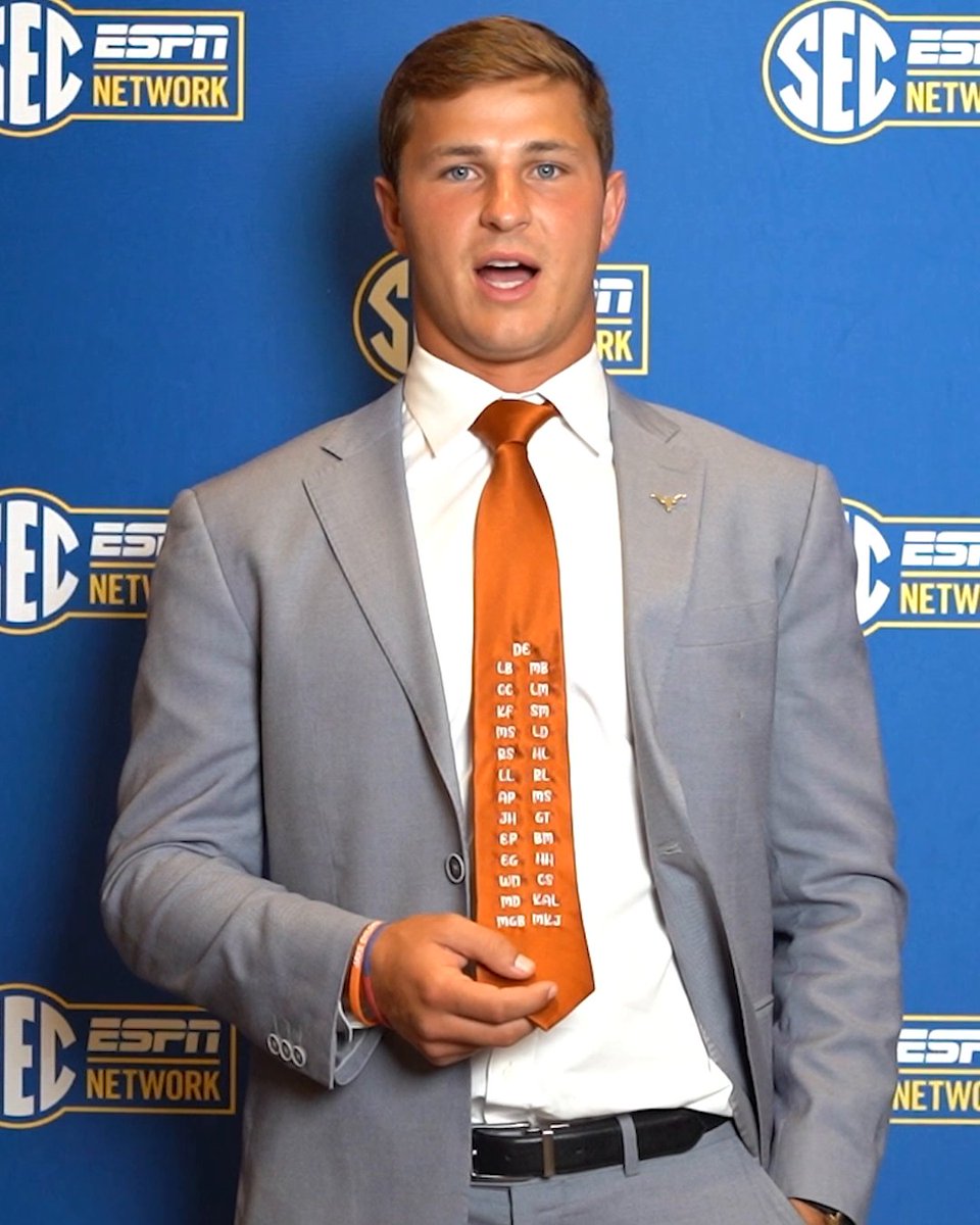 Michael Taaffe honored campers and staff who died at Camp Mystic in the Texas floods 🧡 He has the initials of 27 victims embroidered on his tie.