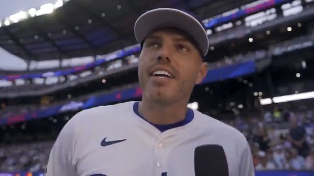 Freddie Freeman got emotional while recounting his Atlanta years
