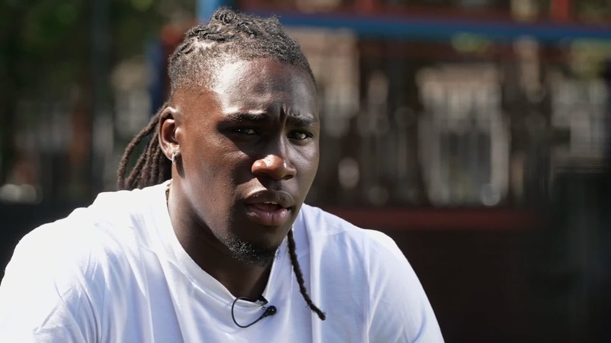 "I think he's one of the best managers in the Premier League" 👀 Fulham defender Calvin Bassey believes that Marco Silva is underrated as a manager 👔