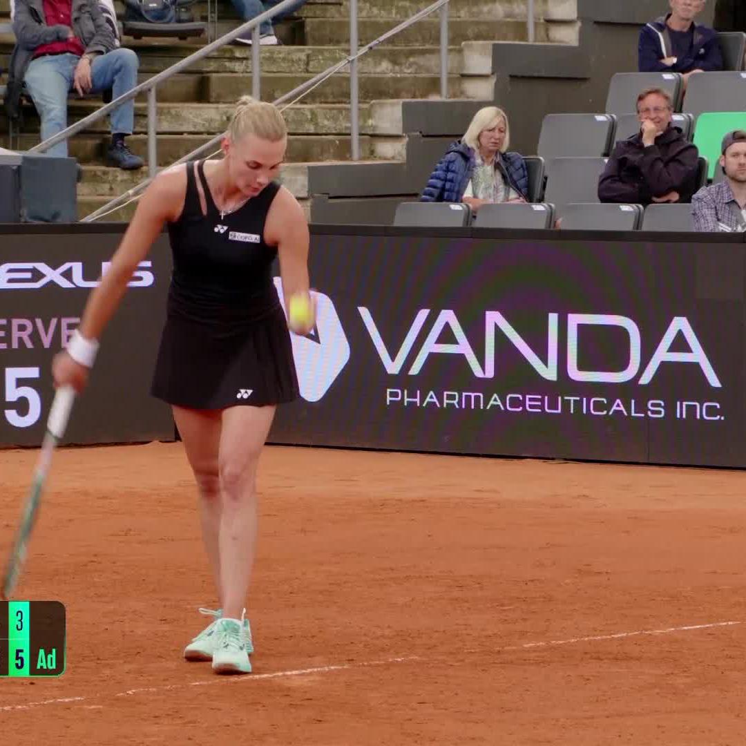 Onto the next ✌️ Dayana Yastremska puts on a gritty display to overcome Niemeier 6-4, 6-3. #HamburgLadiesOpen
