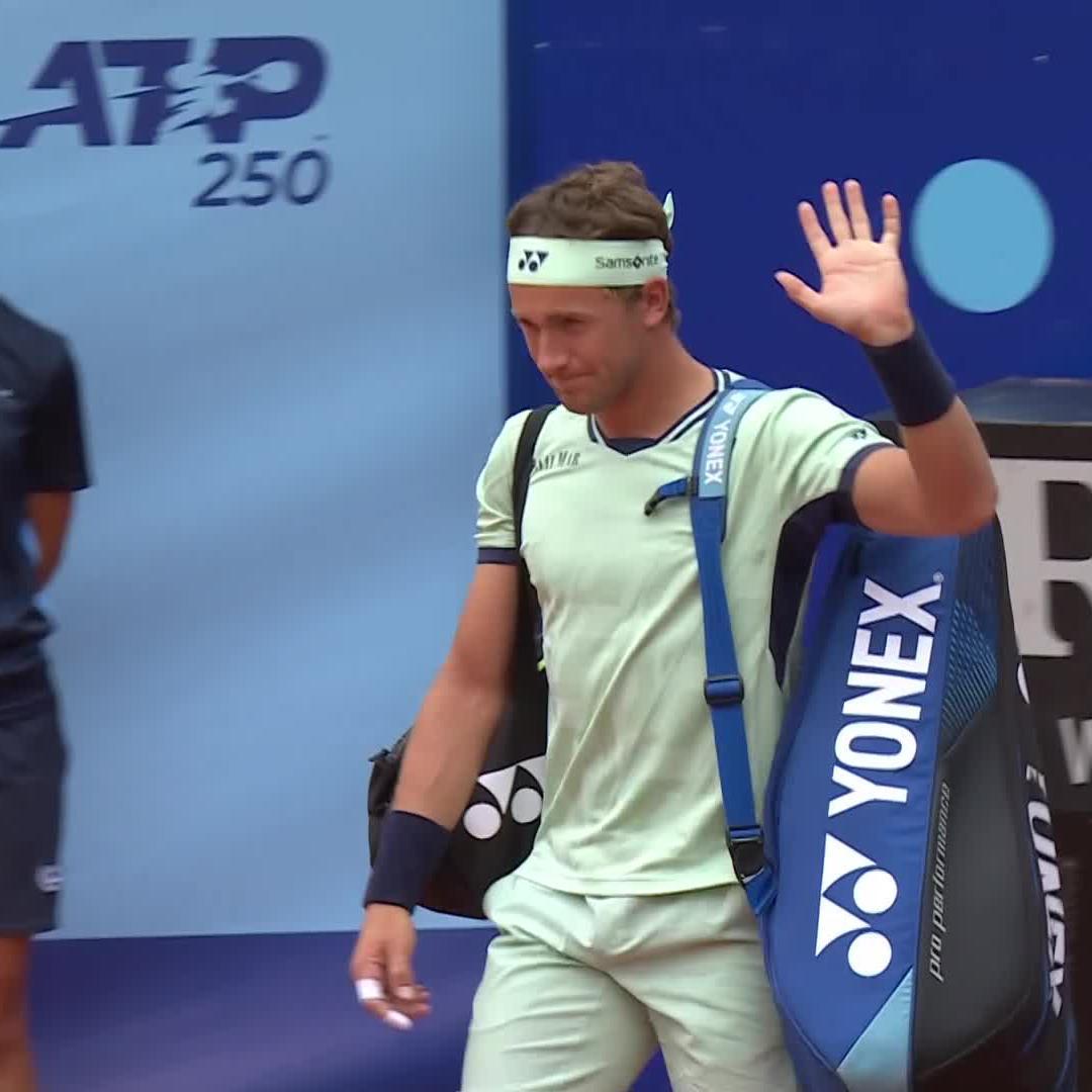 No.1 seed has arrived in Gstaad 🤩 Watch live: