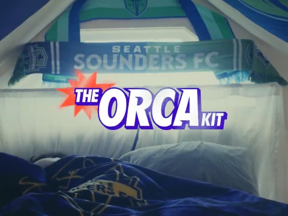 It's all about the 90s 📹 Our adidas Football Archive Collection kit is here! 📰: