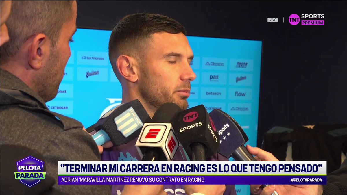 🎙️ Maravilla Martínez se refirió la cláusula que #RACING: 🗣️ "LE DIJE A MILITO PONÉ LO QUE A VOS TE PAREZCA PORQUE YO ME VOY A QUEDAR ACÁ".