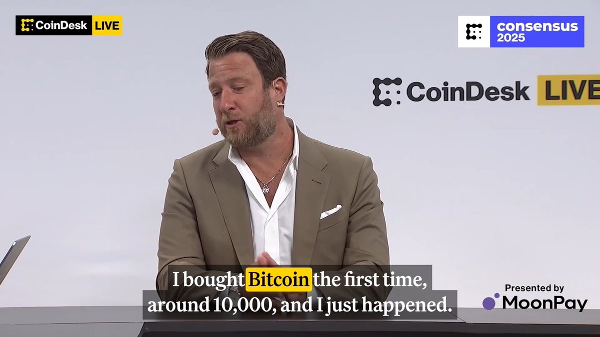 🎥 DAVE PORTNOY: At Consensus 2025, Dave Portnoy spilled his bitcoin confession to Jenn Sanasie and Sam Ewen | CoinDesk! He bought $2M worth of BTC at $10K, but after the Winklevoss twins' "dumbest explanation"... he sold it all. If he hadn't sold, that $2M would be worth over $23.7 million.👇